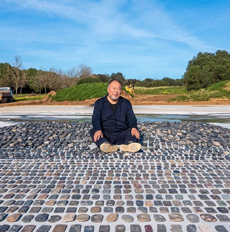 Objetos cotidianos e históricos protagonizan la nueva exposición de Ai Weiwei «Making Sense»