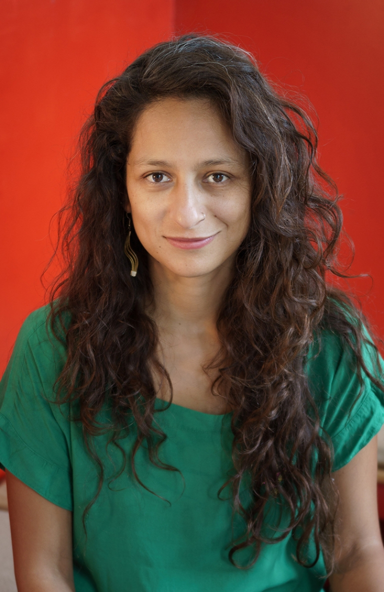 Investigación/performance «Vagarosas» de Lina Gómez: Conectando la danza y los movimientos geológicos